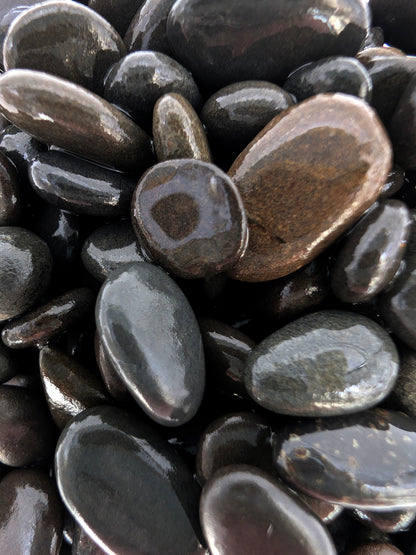 Natural Black Gravel 5-10 mm