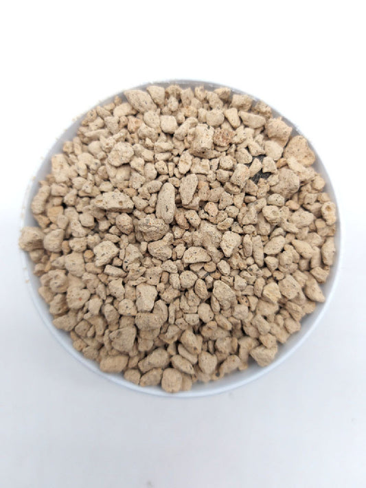 Zeolite  a base di chabasite e phillipsite 3-6 mm  1 litro